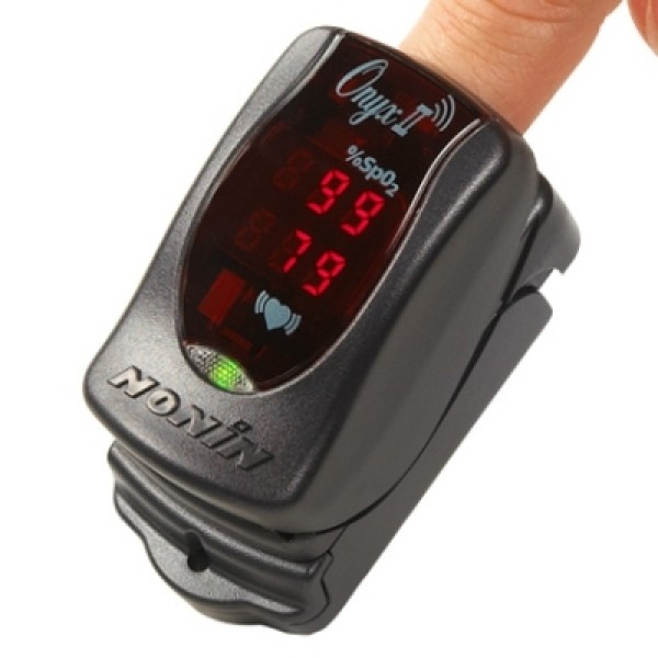 Nonin Onyx II Wireless Finger Pulse Oximeter (9560) 