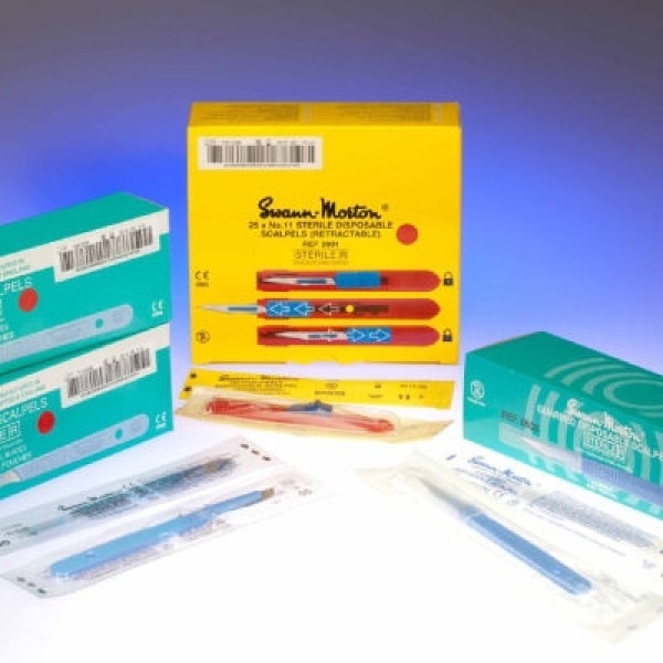 Swann Morton Disposable Scalpel No.26, Sterile (Box of 10) (SM0513)