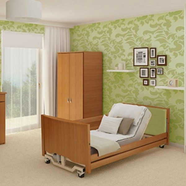 Bradshaw Low Nursing Care Bed - Padded Head Board (1275/LOW/LOAK/PADDED)
