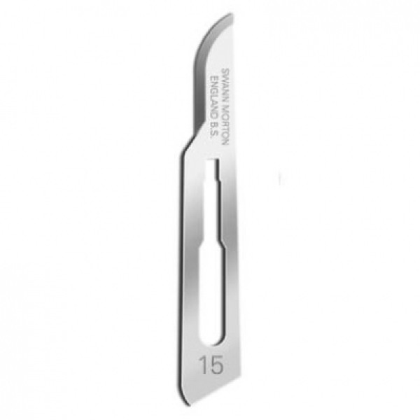 Swann Morton Standard Surgical Blades No.15, Sterile, Carbon Steel (Pack of 100) (0205)