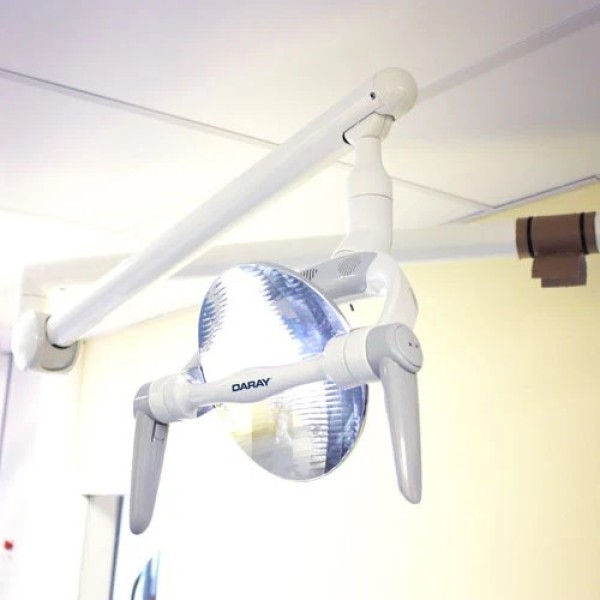 Daray Diamond LED Wall Mount Dental Light (DIAMONDW)