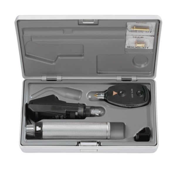 Heine Beta 200 Set 3.5V - Beta 200 Ophthalmoscope + Beta 200 Streak Retinoscope + Beta4 NT Rechargeable Handle + NT4 Table Charger (C-145.23.420)