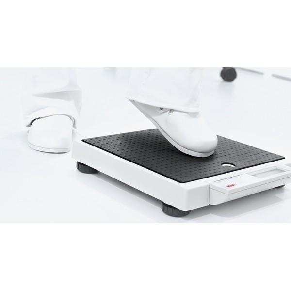 Seca 877 Digital Floor Scales for Mobile Use (Class III)