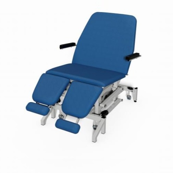 Plinth Medical Bariatric Podiatry Chair With Divided Leg (50CD)